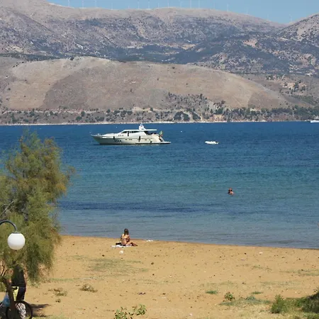 Aura Boutique Lixouri