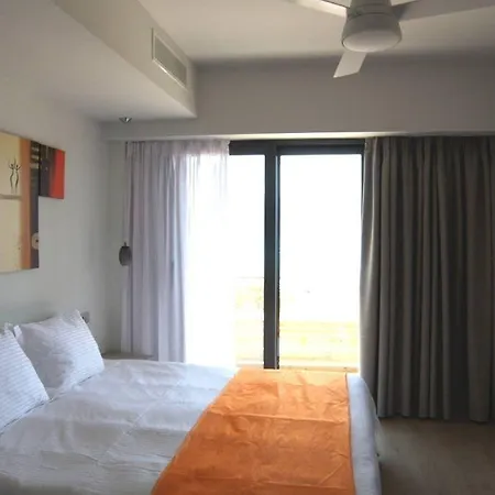 Aura Boutique Hotel Lixouri