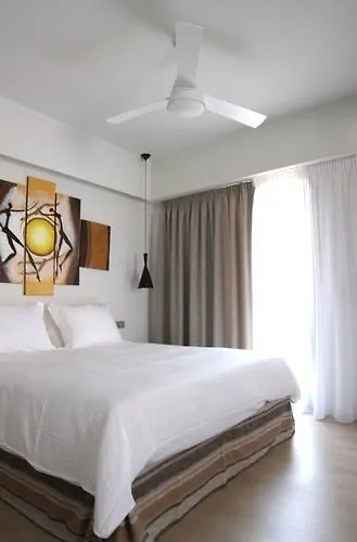 Aura Boutique Hotel Lixouri