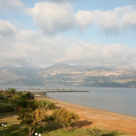 ホテル Aura Boutique 3*