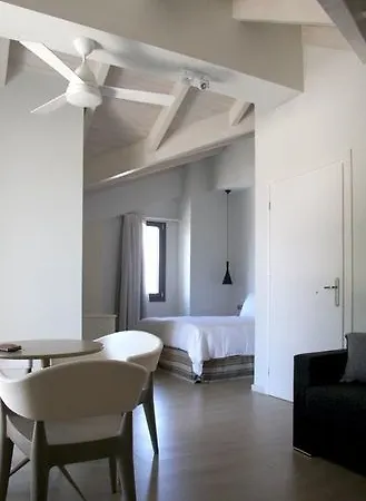 Aura Boutique Hotel