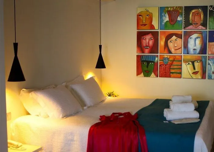Aura Boutique 3*