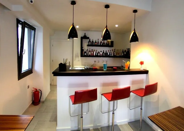 Aura Boutique Lixúri